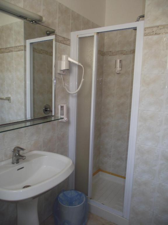Il Girasole Hotel Terracina Bagian luar foto