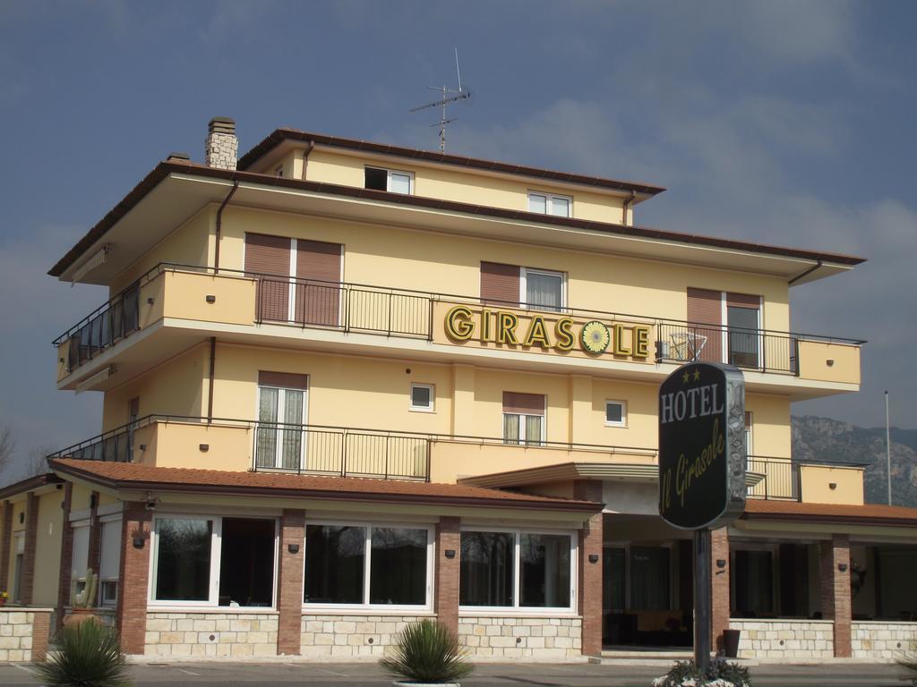 Il Girasole Hotel Terracina Bagian luar foto